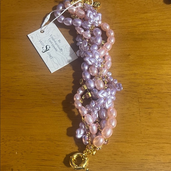 Sassy Jones Twisted Pink and Purple pearl like Necklace and bracelet - Picture 2 of 4